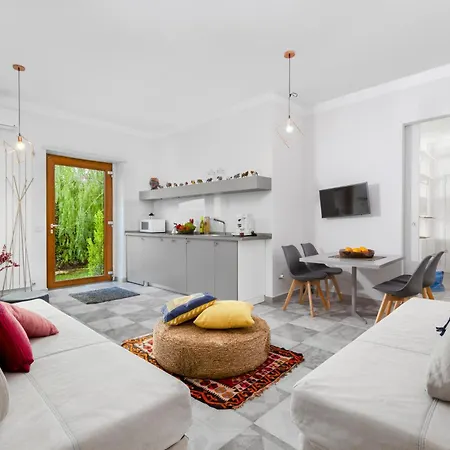 Apartment - Charme